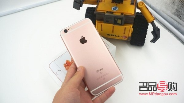 <h3>快速打造迷人眼妝的技巧與步驟</h3>