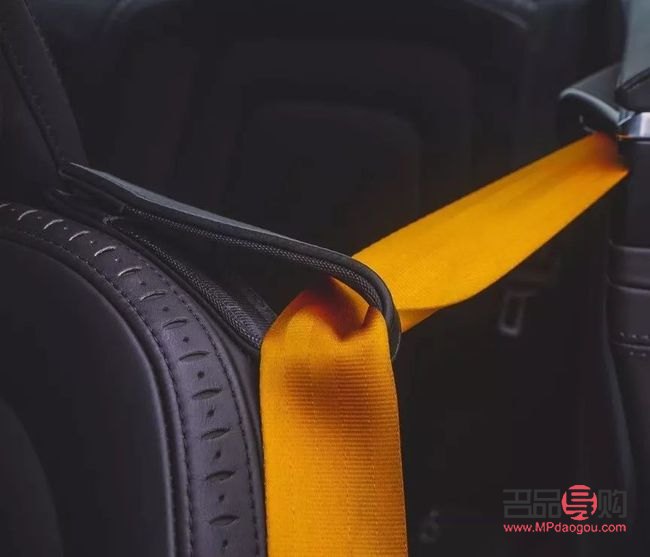 <h1>彩妝工具選購指南：打造完美妝容的必備利器</h1>