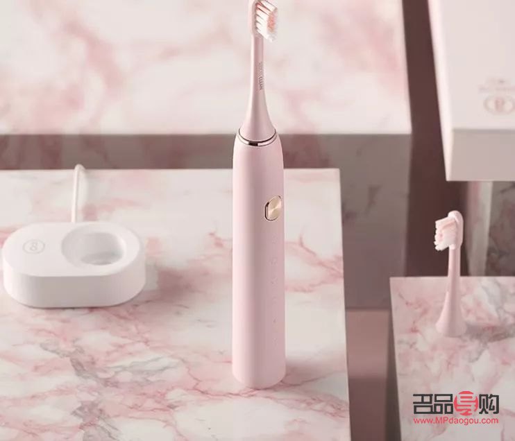 彩妝蛋怎么按壓(彩妝蛋正確使用方式)