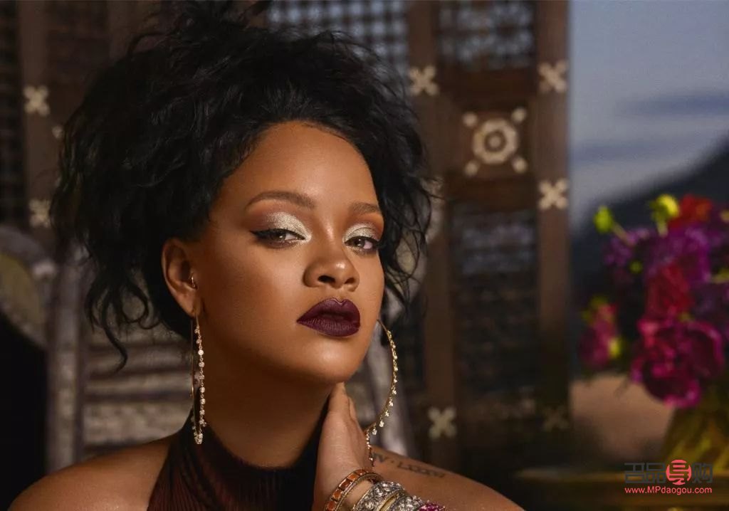 彩妝線上怎么運(yùn)營(彩妝線上怎么運(yùn)營賺錢)