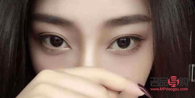 新月型雙眼皮真人圖片女孩(新月型雙眼皮真人圖片女孩可愛(ài))