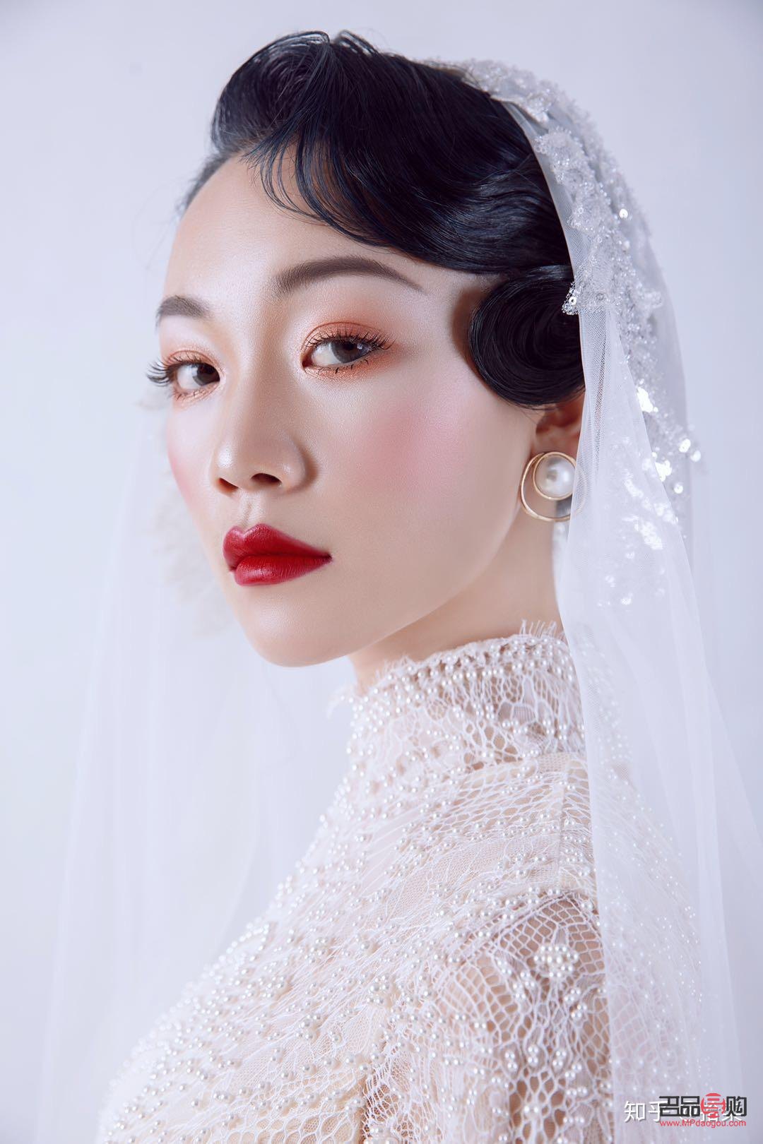 結(jié)婚彩妝怎么買好(結(jié)婚彩妝怎么買好看)