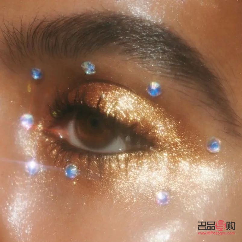 彩妝怎么理解詞語(彩妝怎么理解詞語的意思)