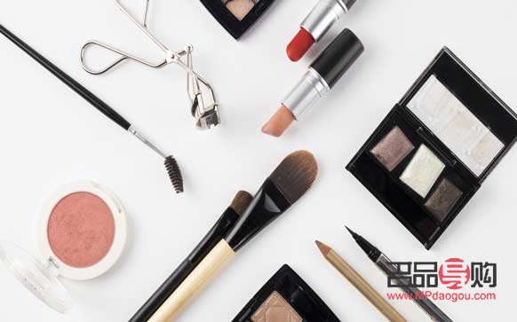 化眼妝需要的工具(化眼妝需要的工具有哪些)