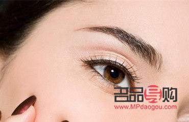 什么季節(jié)最適合割雙眼皮(什么季節(jié)最適合割雙眼皮呢)