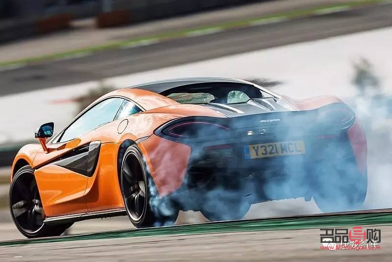 解讀女人眼皮下垂：成因、影響與對策