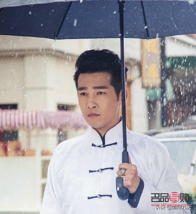 <h3>送班長什么禮物？一份精心挑選的禮物，傳遞深厚的同窗情誼</h3>