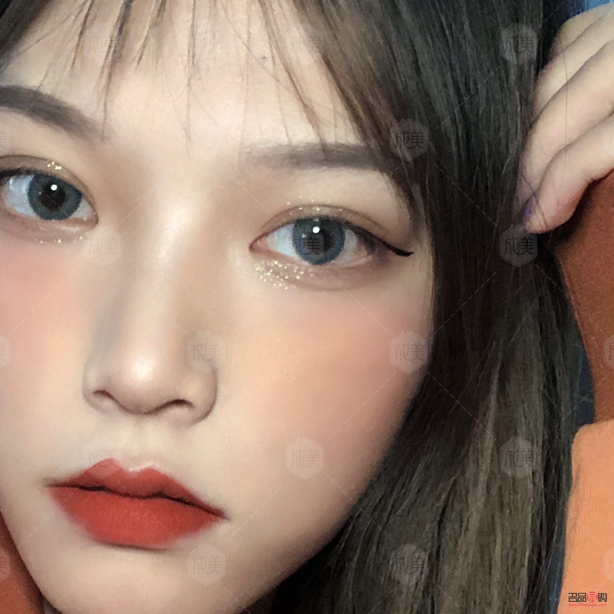 雙眼皮不一樣寬怎么改善(雙眼皮一邊寬一邊窄怎么調(diào)整)