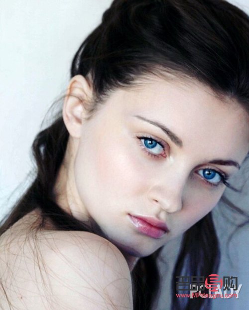 賣彩妝怎么發(fā)句子(賣彩妝怎么發(fā)句子吸引人)