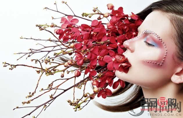 花聯(lián)的彩妝怎么樣(花聯(lián)的彩妝怎么樣好用嗎)