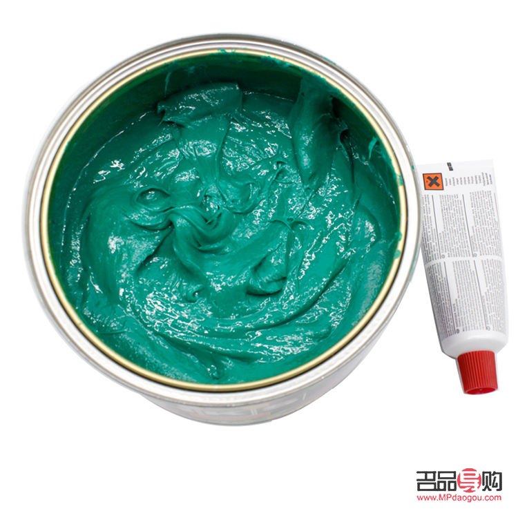 <h3>鱷魚彩妝漆涂抹技巧全解析</h3>