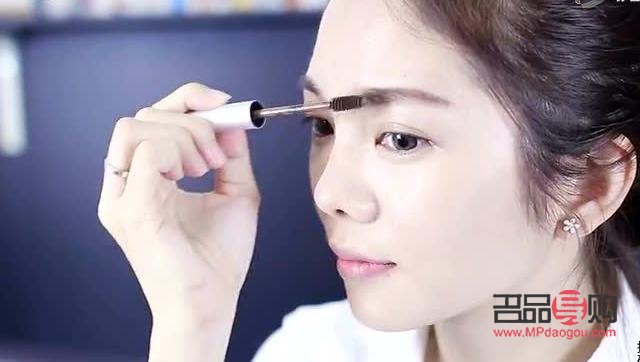 彩妝星星怎么畫(huà)(星星妝容圖片)