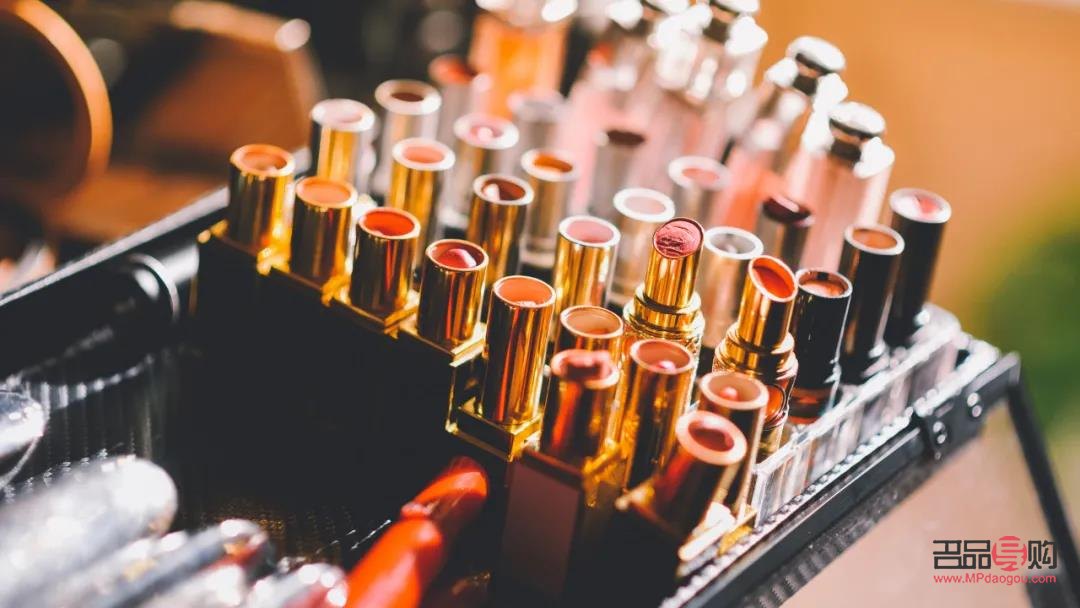 彩妝群怎么互動(dòng)(彩妝群怎么互動(dòng)的)