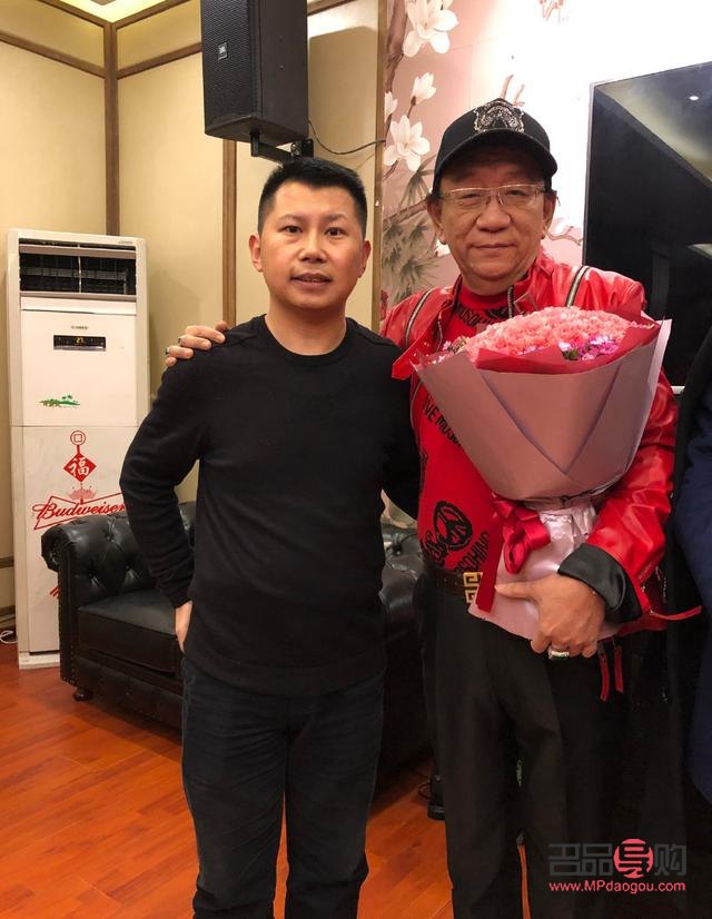 鶴倫的禮物是什么(張鶴倫收到奇葩禮物是哪期)