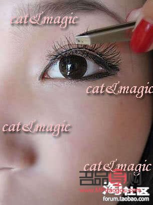 <h1>眼部彩妝化妝全攻略：打造迷人電眼的秘密武器</h1>