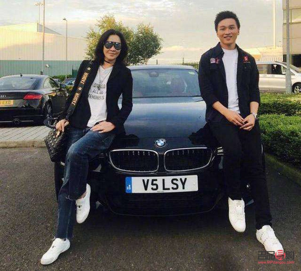 <h3>侄子結(jié)婚送多大禮物好</h3>