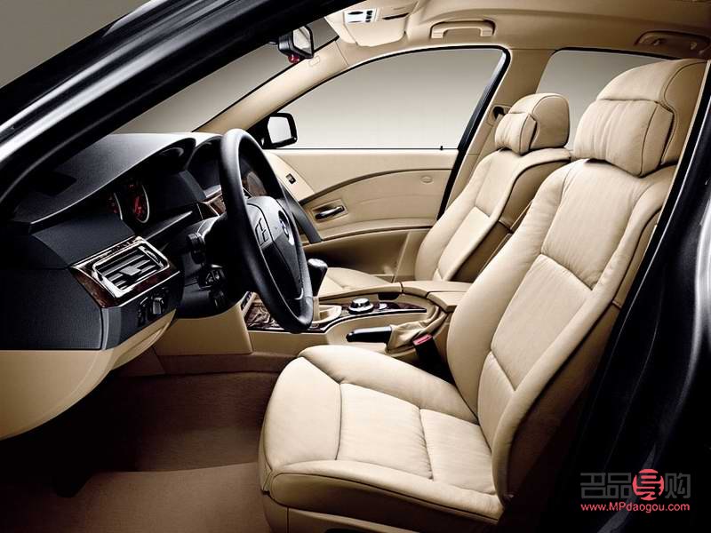 <h3>藝星美容探秘：專業(yè)與服務的完美結合</h3>