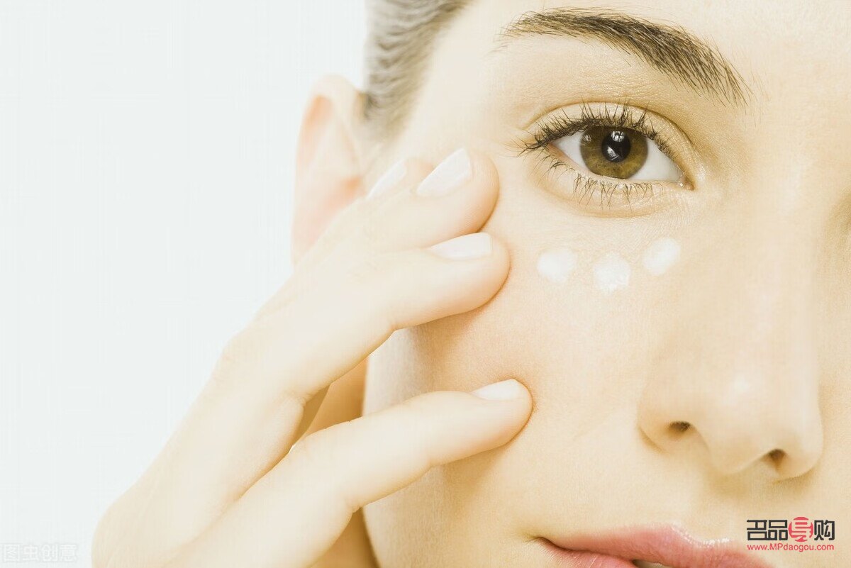 去眼角紋(去眼角紋的最有效的護膚品)