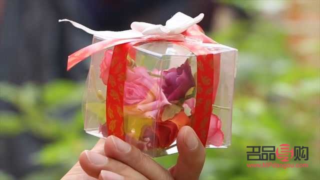 小禮物塑料瓶怎么做(小禮物塑料瓶怎么做的)