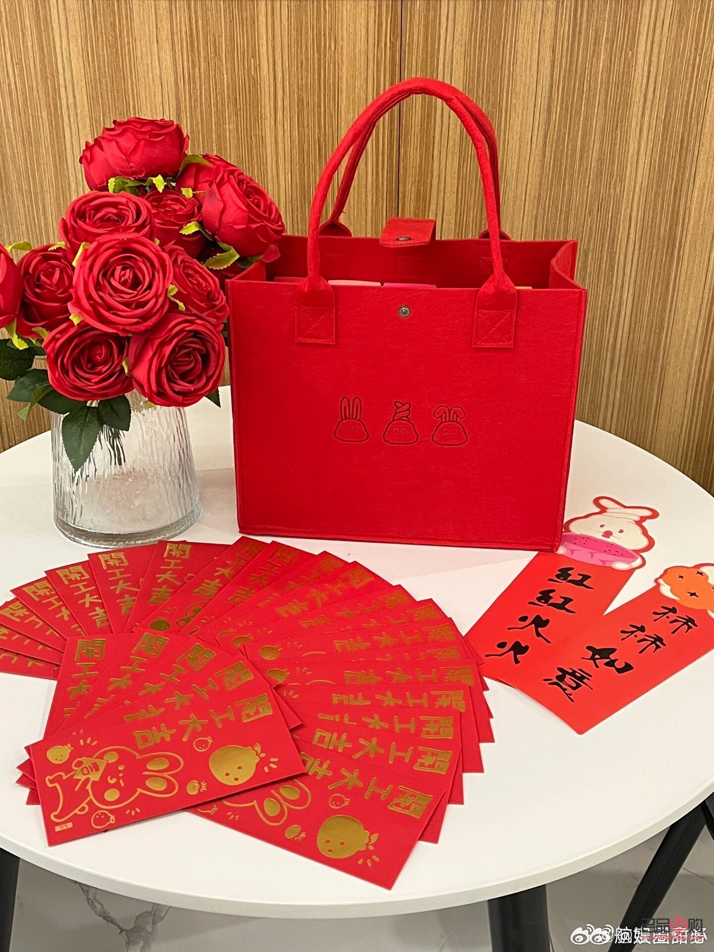 老板發(fā)紅包買什么禮物(老板發(fā)紅包買什么禮物比較好)