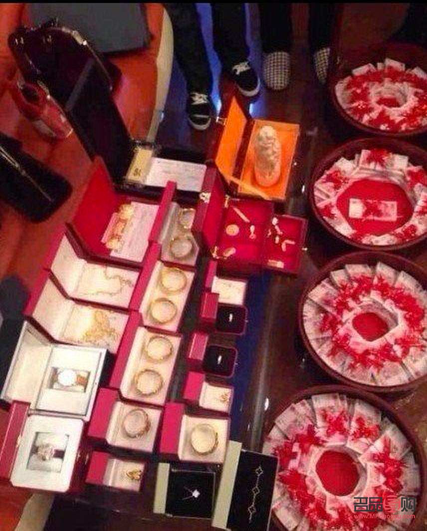 <h3>嫁姑娘都陪嫁什么禮物</h3>