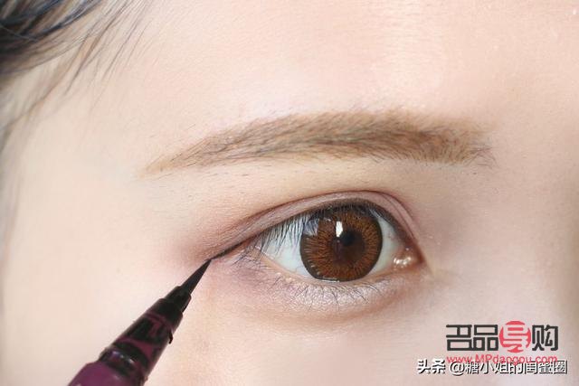 眼線畫法大揭秘：輕松掌握畫眼線的技巧