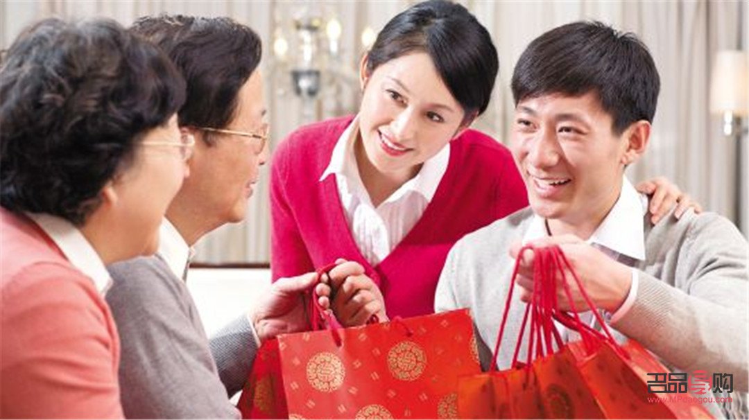 給親家?guī)c什么禮物呢(給親家?guī)c什么禮物呢圖片)