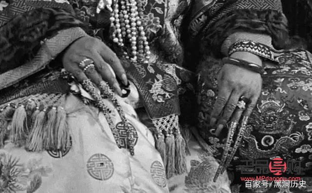 <h3>慈禧太后送禮之選：尊貴與獨特并重</h3>