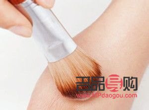 彩妝怎么打陰影(彩妝怎么打陰影效果好)