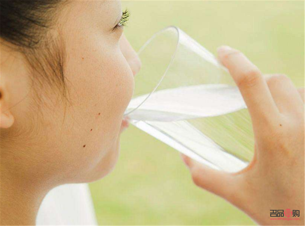 喝水可以美容嗎(喝水可以美容嗎?)