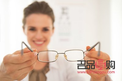 老年近視眼怎么治療(老年近視眼怎么治療最好)