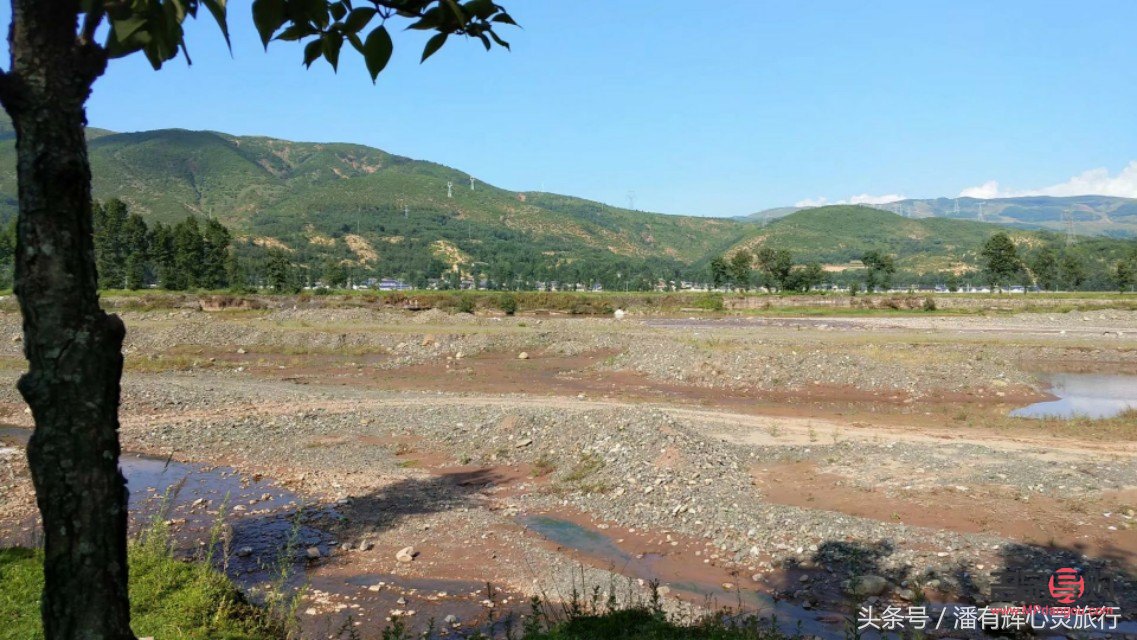 抖音忠哥刷禮物為什么(抖音忠哥刷禮物為什么那么便宜)