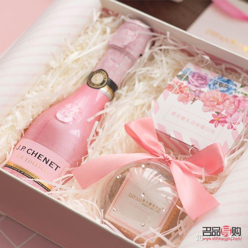 伴娘出嫁的禮物有哪些(伴娘出嫁的禮物有哪些呢)