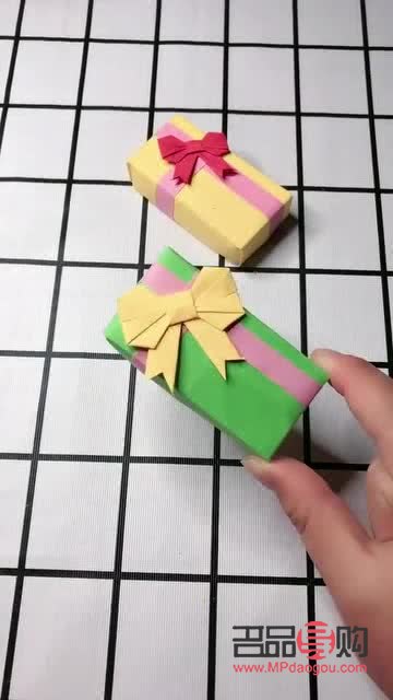 大班禮物盒怎么做視頻(大班禮物盒怎么做視頻講解)