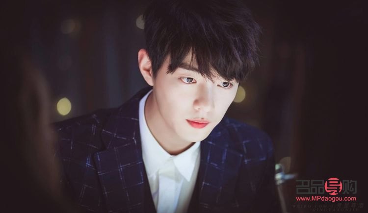 <h3>愛笑的女生最適合的禮物指南</h3>