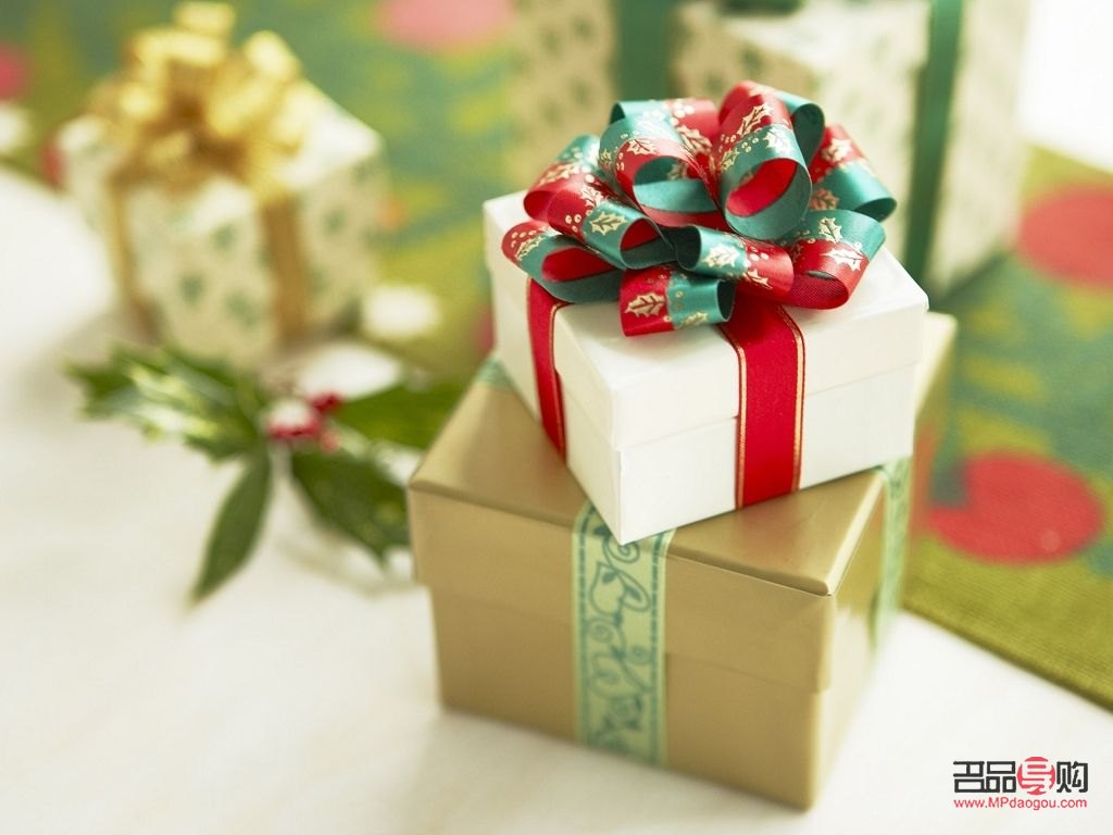 平時(shí)買點(diǎn)什么禮物好呢(平時(shí)買點(diǎn)什么禮物好呢女生)