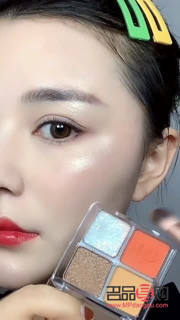 眼妝教程日?；瘖y濃妝圖片(眼妝教程日?；瘖y濃妝圖片女)