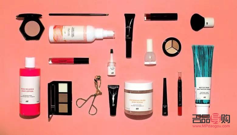 如何給彩妝評(píng)價(jià)(彩妝評(píng)論怎么寫(xiě))