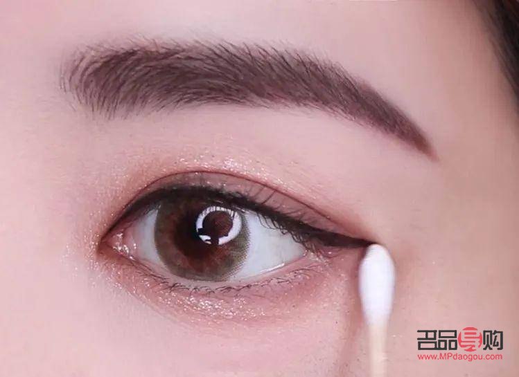 哪里洗眼線洗的干凈(哪里洗眼線洗的干凈一點)