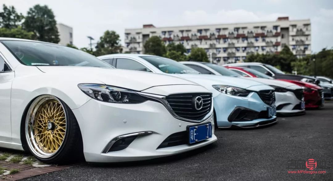 月哥如何選擇送給女朋友的完美禮物？