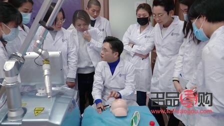 美容學(xué)院怎么進(jìn)呢(美容學(xué)院怎么進(jìn)呢知乎)