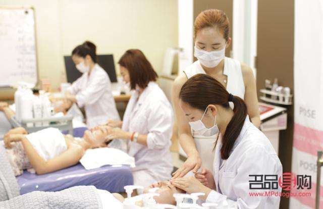 <h1>美容院開發(fā)全攻略：從規(guī)劃到運(yùn)營(yíng)，打造卓越美容帝國(guó)</h1>