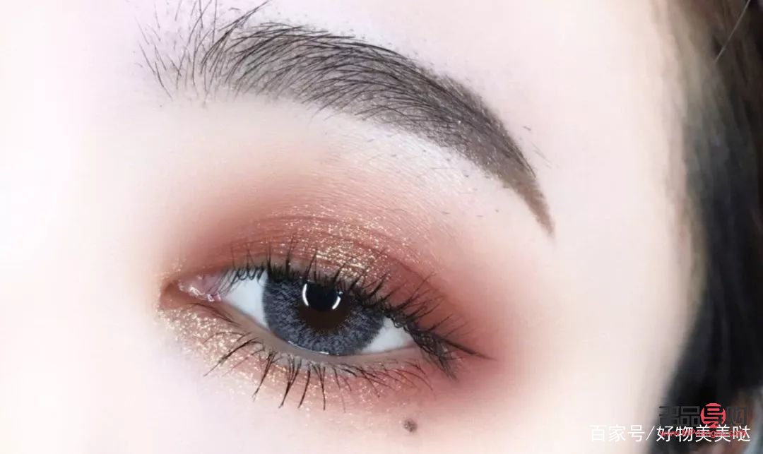 畫眼影教程簡單好看又漂亮(畫眼影教程簡單好看又漂亮圖片)