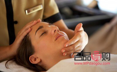 <h3>美容師是否需要進(jìn)行身體護(hù)理？</h3>