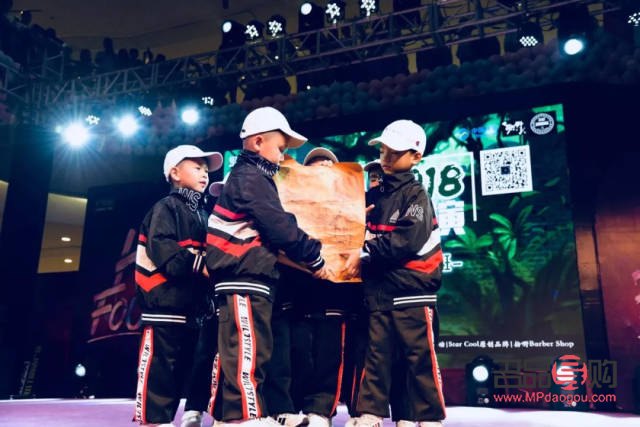 為街舞老師挑選禮物的獨(dú)到見解