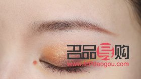 <h3>初學化妝：眼妝視頻教程詳解</h3>