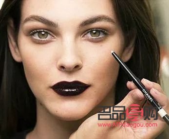 秋季彩妝怎么搭配(秋季彩妝怎么搭配好看)