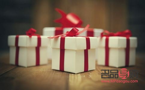 送奶奶禮物該怎么選擇(送奶奶最好的禮物)