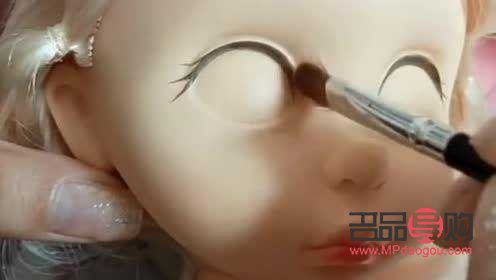 娃娃彩妝怎么化妝(娃娃彩妝怎么化妝好看)