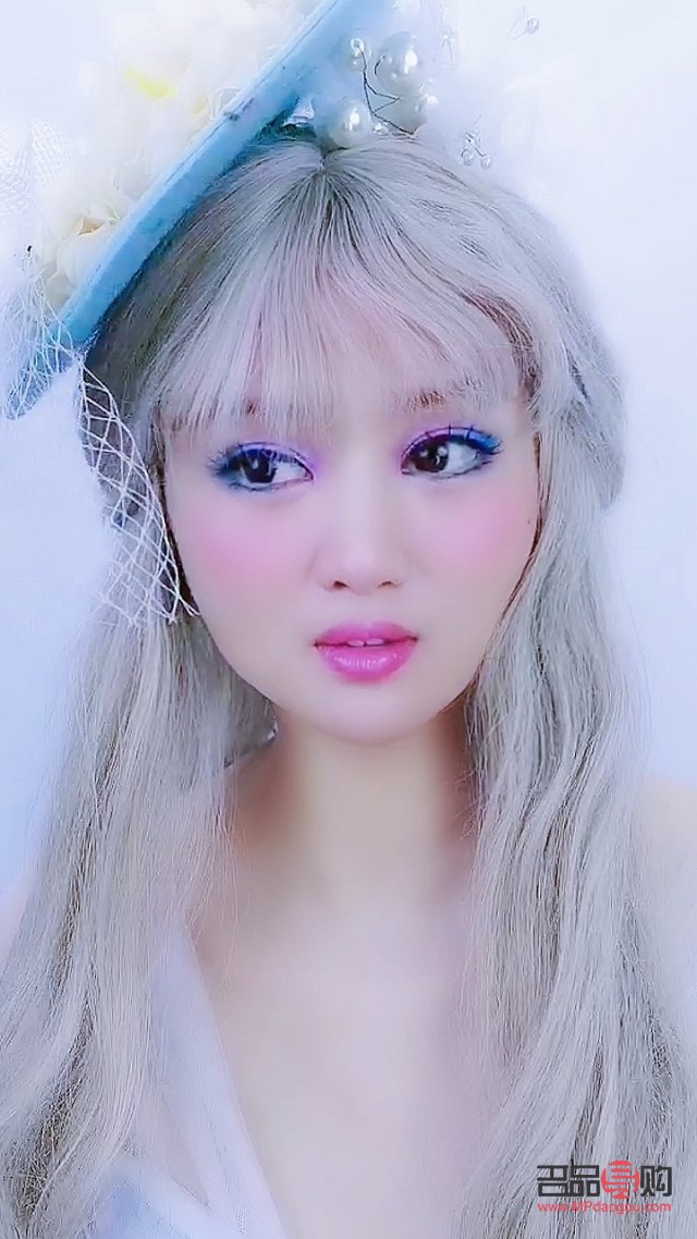 娃娃彩妝怎么化妝(娃娃彩妝怎么化妝好看)